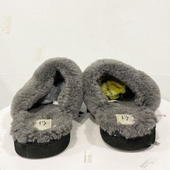 UGG Cozy slip-on slippers Womens Sz 9.5 Knit Upper Fur lining Black Gray - Picture 3 of 11